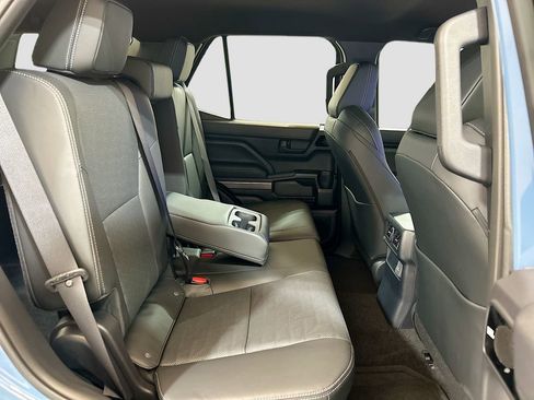 New 2026 Toyota 4Runner TRD Off-Road Premium AWD/4WD image 25