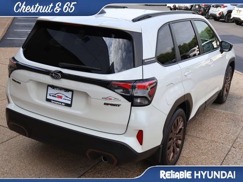 Used 2025 Subaru Forester Sport AWD/4WD image 6