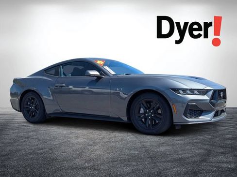 Used 2025 Ford Mustang GT RWD image 1
