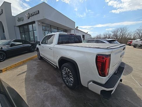 Used 2024 GMC Sierra 1500 Denali Ultimate AWD/4WD image 4