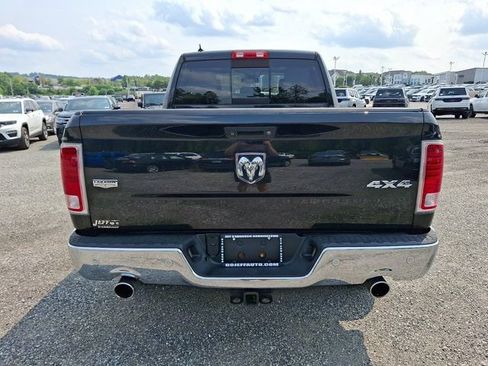 Used 2016 RAM 1500 Laramie w/ Convenience Group AWD/4WD image 7