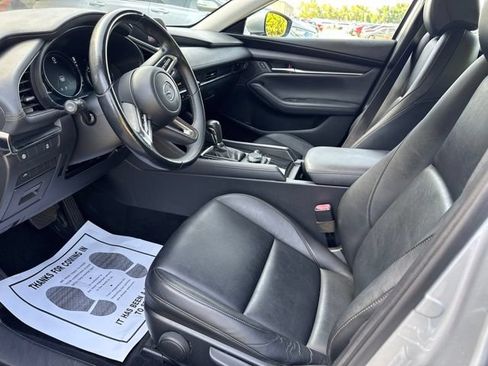 Used 2019 MAZDA MAZDA3 Sedan FWD image 10