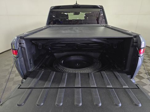 Used 2022 Rivian R1T Launch Edition AWD/4WD image 15