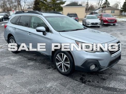 Used 2019 Subaru Outback 2.5i Limited w/ Popular Package #2 image 1