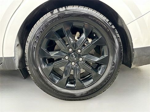 Used 2022 Kia Carnival SX Prestige FWD image 35