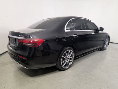 Used 2023 Mercedes-Benz E 350 4MATIC Sedan image 8