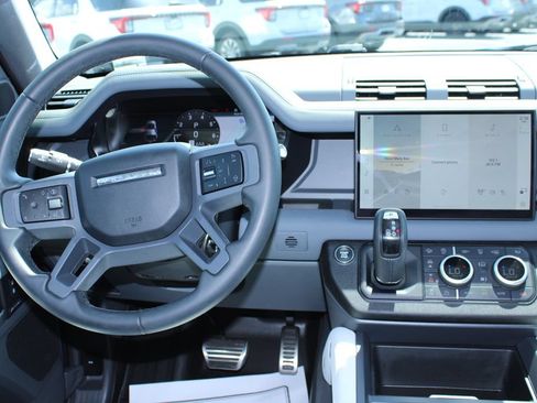 Used 2025 Land Rover Defender 110 S AWD/4WD image 29