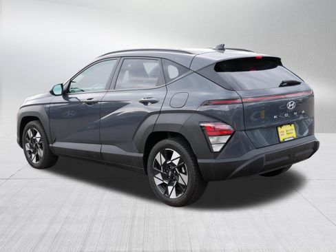 Certified 2024 Hyundai Kona SEL w/ Convenience Package FWD image 5