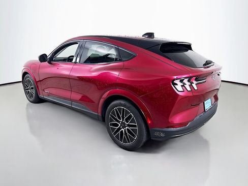 Certified 2025 Ford Mustang Mach-E Premium RWD image 5