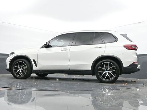 Used 2019 BMW X5 xDrive40i w/ Convenience Package image 46