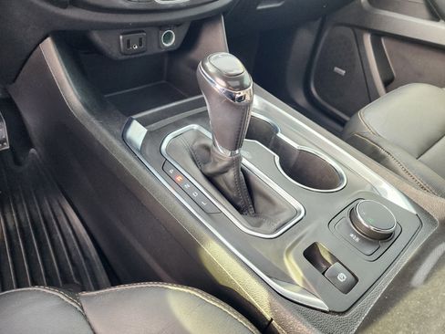 Used 2019 Chevrolet Traverse LT w/ LT Premium Package image 37