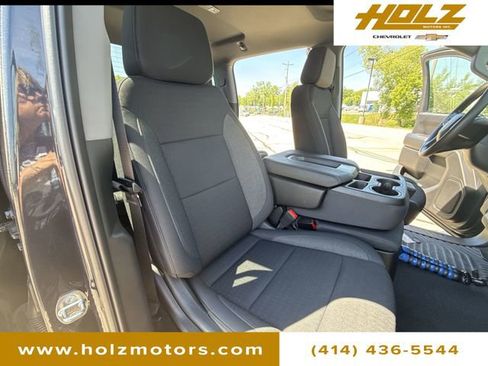 Certified 2024 Chevrolet Silverado 1500 Custom Trail Boss w/ Dark Appearance Package AWD/4WD image 26
