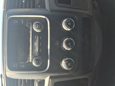 Used 2013 RAM 1500 Express RWD image 12