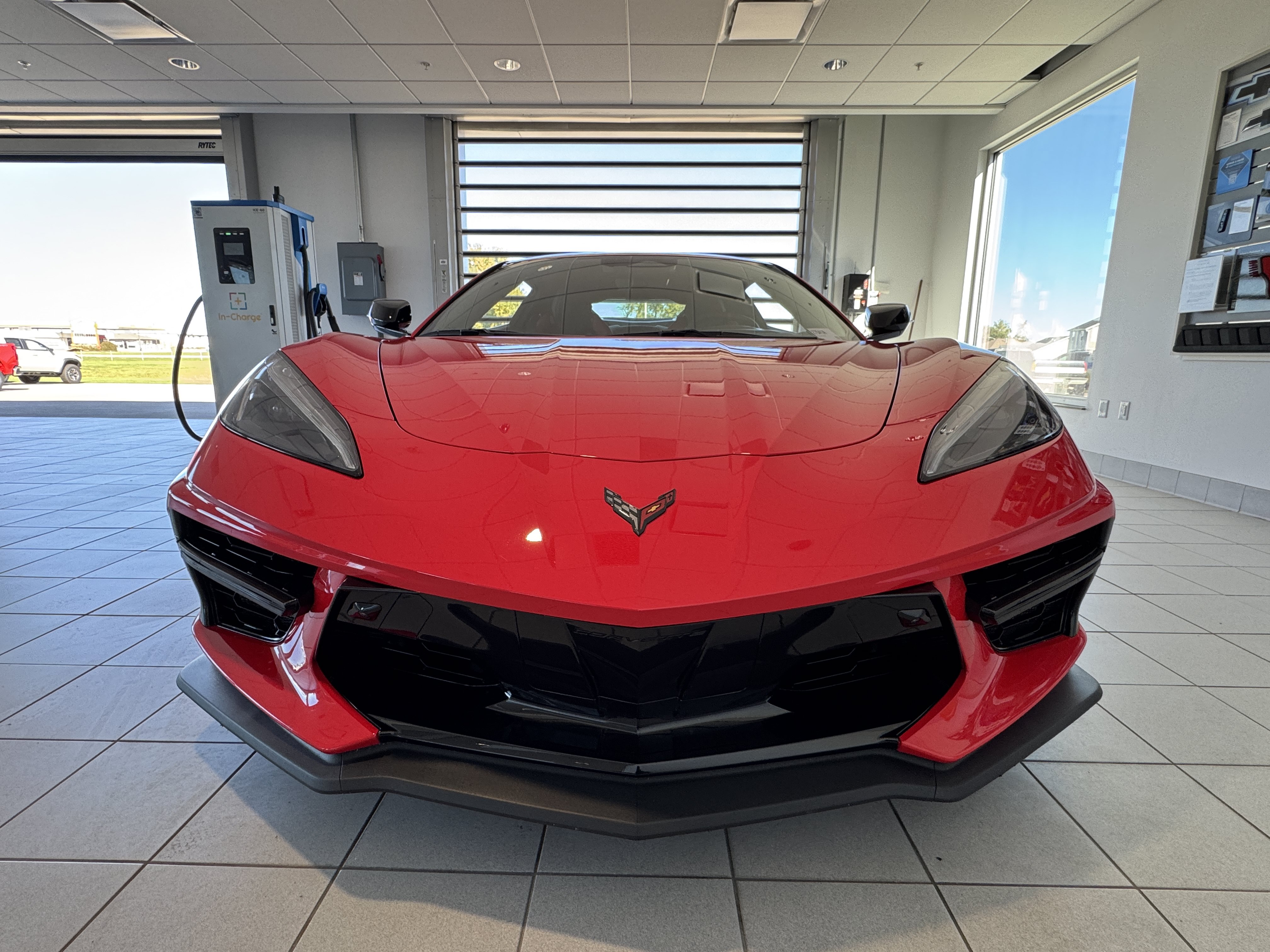 Used 2026 Chevrolet Corvette Stingray Preferred Cpe w/ Z51 Performance Package RWD image 5