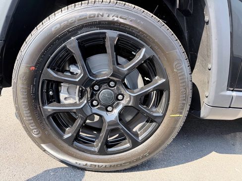 New 2026 Jeep Compass Latitude image 31