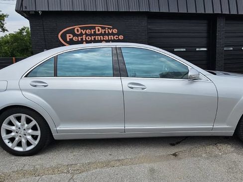 Used 2007 Mercedes-Benz S 550 image 2