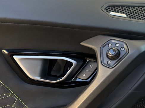 Used 2017 Lamborghini Huracan LP 610-4 image 85