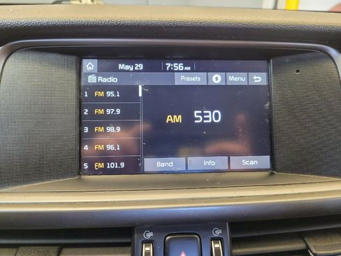 Used 2018 Kia Optima S w/ Panoramic Sunroof Package FWD image 25