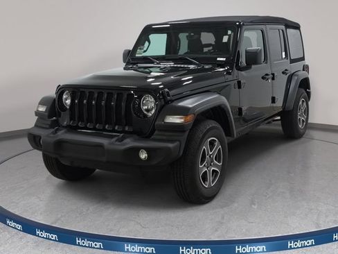 Used 2022 Jeep Wrangler Unlimited Sport AWD/4WD image 1