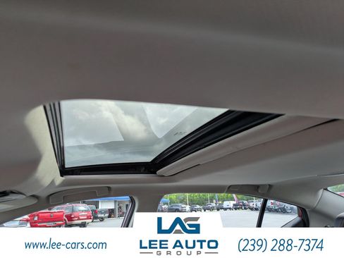 Used 2022 Nissan Altima 2.5 SL FWD image 18