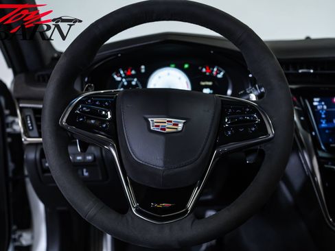 Used 2017 Cadillac CTS V w/ Luxury Package RWD image 35