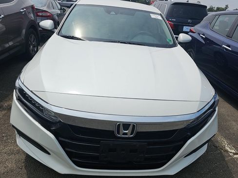 Used 2019 Honda Accord LX image 3