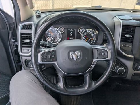 Used 2019 RAM 1500 Big Horn AWD/4WD image 8