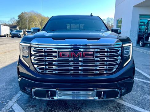 New 2026 GMC Sierra 1500 Denali image 9