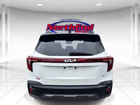 Used 2024 Kia Seltos X-Line AWD/4WD image 4