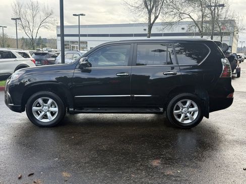 Used 2018 Lexus GX 460 image 10