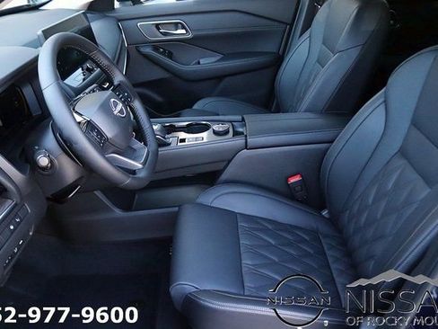 New 2026 Nissan Rogue Platinum w/ Platinum Premium Package AWD/4WD image 12