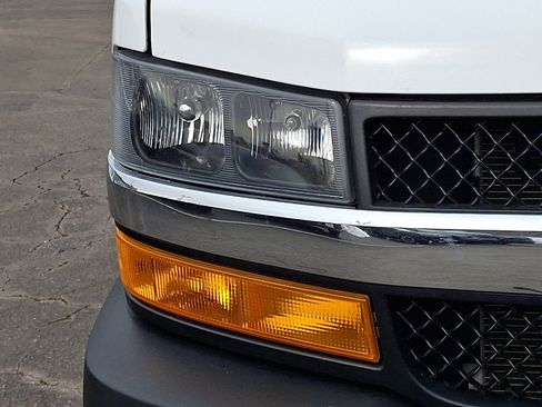 Certified 2024 Chevrolet Express 2500 w/ Driver Convenience Package image 10