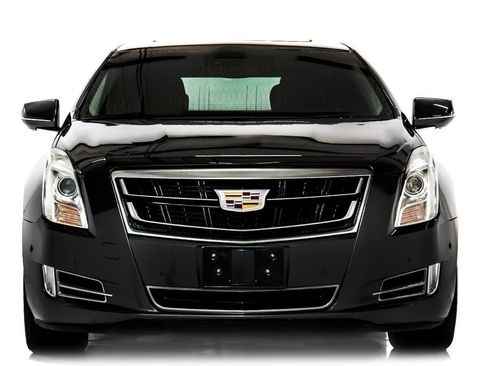 Used 2017 Cadillac XTS Luxury w/ Driver Awareness Package FWD image 7