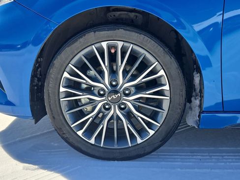 Certified 2023 Kia Forte GT-Line w/ GT-Line Technology Package image 12