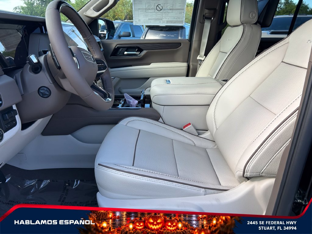New 2026 GMC Yukon Denali w/ Denali Reserve Package AWD/4WD image 8