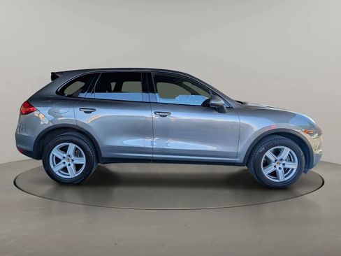 Used 2014 Porsche Cayenne AWD/4WD image 6
