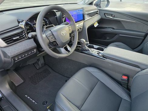 New 2025 Toyota Camry XLE image 25