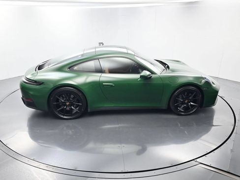 Certified 2025 Porsche 911 Carrera RWD image 42