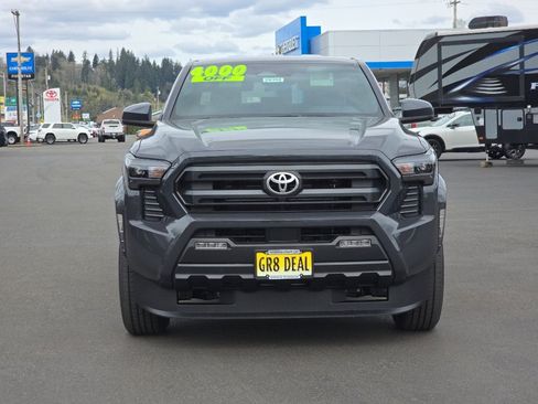 New 2026 Toyota Tacoma SR5 image 3