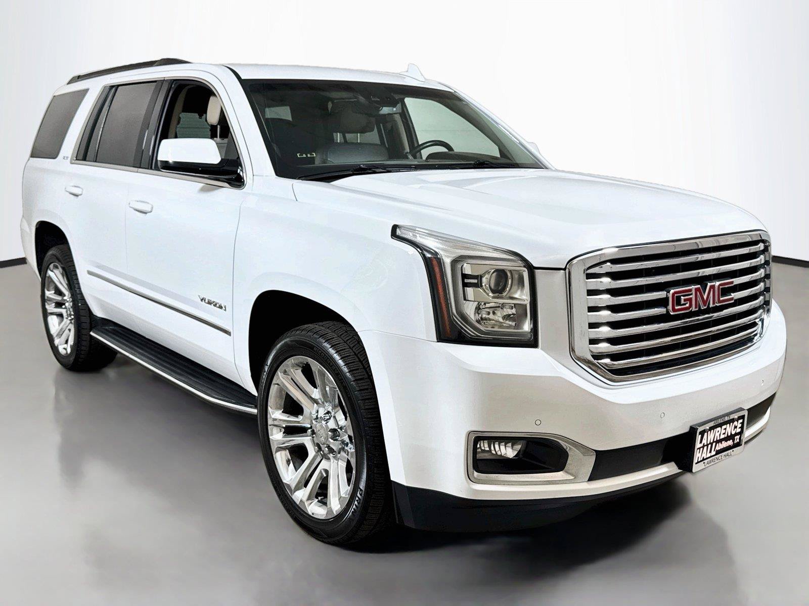 Used 2018 GMC Yukon SLT w/ Premium Edition AWD/4WD image 3
