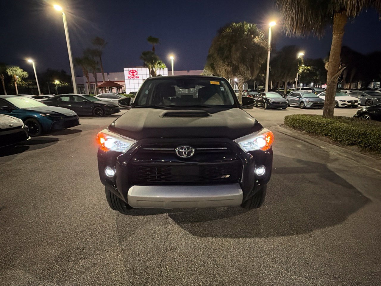 Used 2024 Toyota 4Runner TRD Off-Road Premium w/ Moonroof Package AWD/4WD image 7