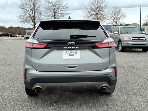 Used 2024 Ford Edge Titanium image 24