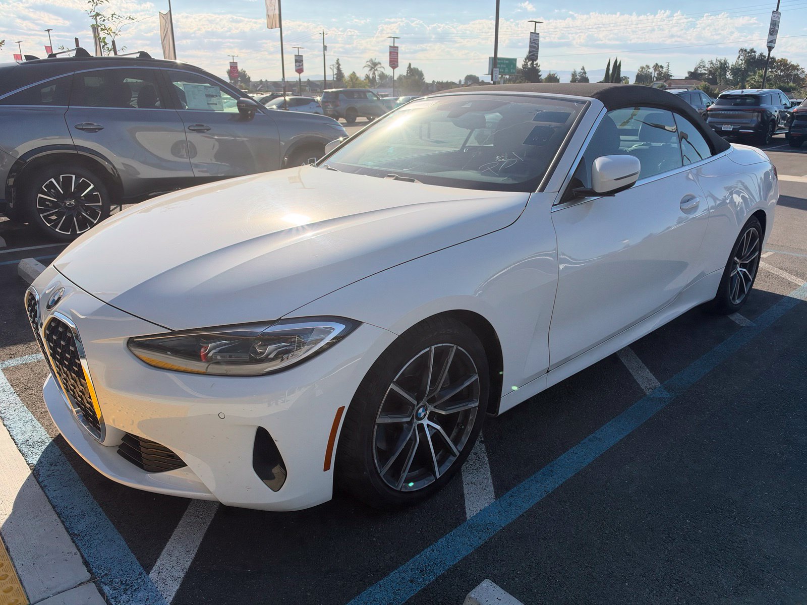 Used 2024 BMW 430i Convertible RWD image 2