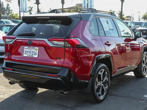 Used 2021 Toyota RAV4 XSE w/ Premium Package image 7