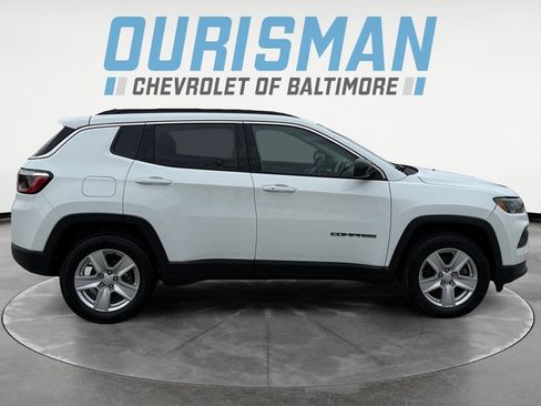 Used 2022 Jeep Compass Latitude w/ Sun and Sound Group image 7