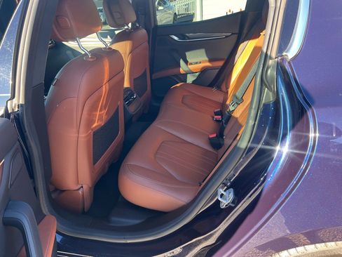 Used 2018 Maserati Ghibli image 15