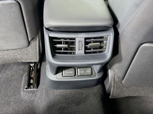 Certified 2025 Lexus ES 300h w/ Premium Package image 18