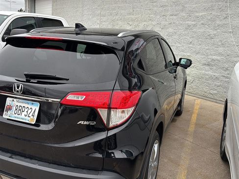 Used 2019 Honda HR-V EX image 11