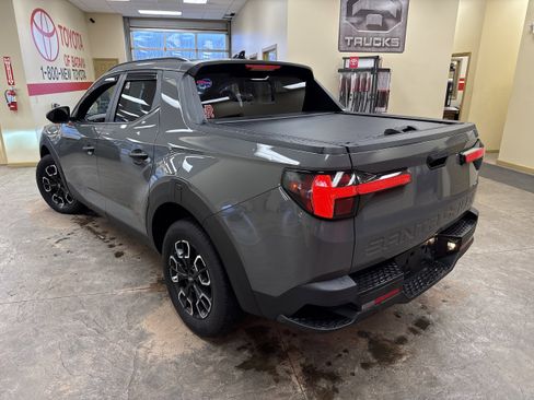 Used 2023 Hyundai Santa Cruz SEL w/ Activity Package image 7