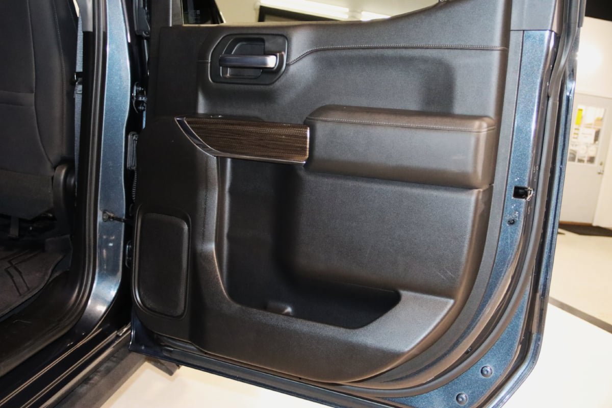 Used 2019 Chevrolet Silverado 1500 RST AWD/4WD image 69